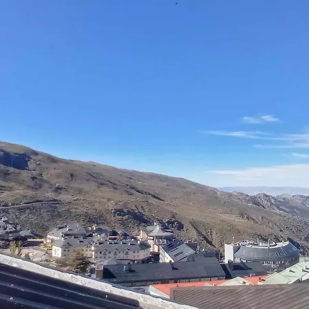 Atico Con Vistas Monte Gorbea Apartamento Serra Nevada